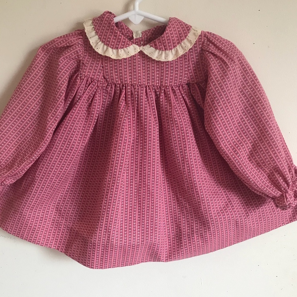 Rare Vintage1970’s Custom Flower Lace Collar Dress